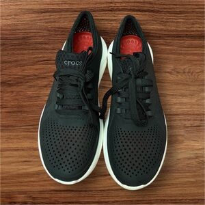 Crocs Women's LiteRide Pacer Shoes